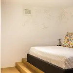 Kallos & Apartmán
