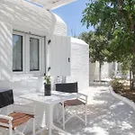 Kallos & Apartmán Naxos City