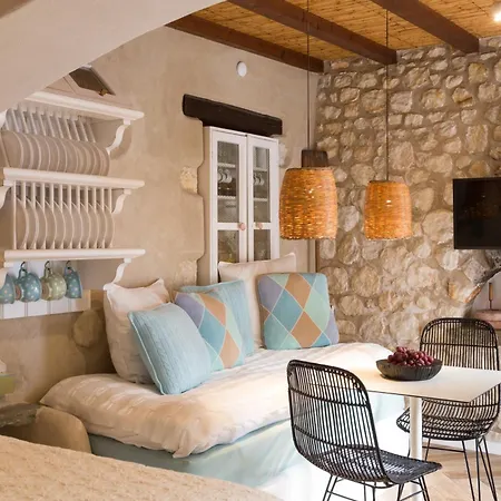 Kallos & Apartment