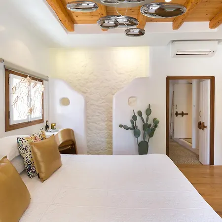 Kallos & Naxos City