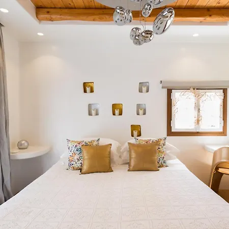Apartment Kallos &
