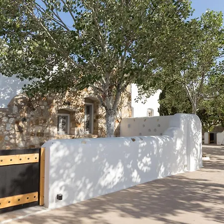 Kallos & Naxos City